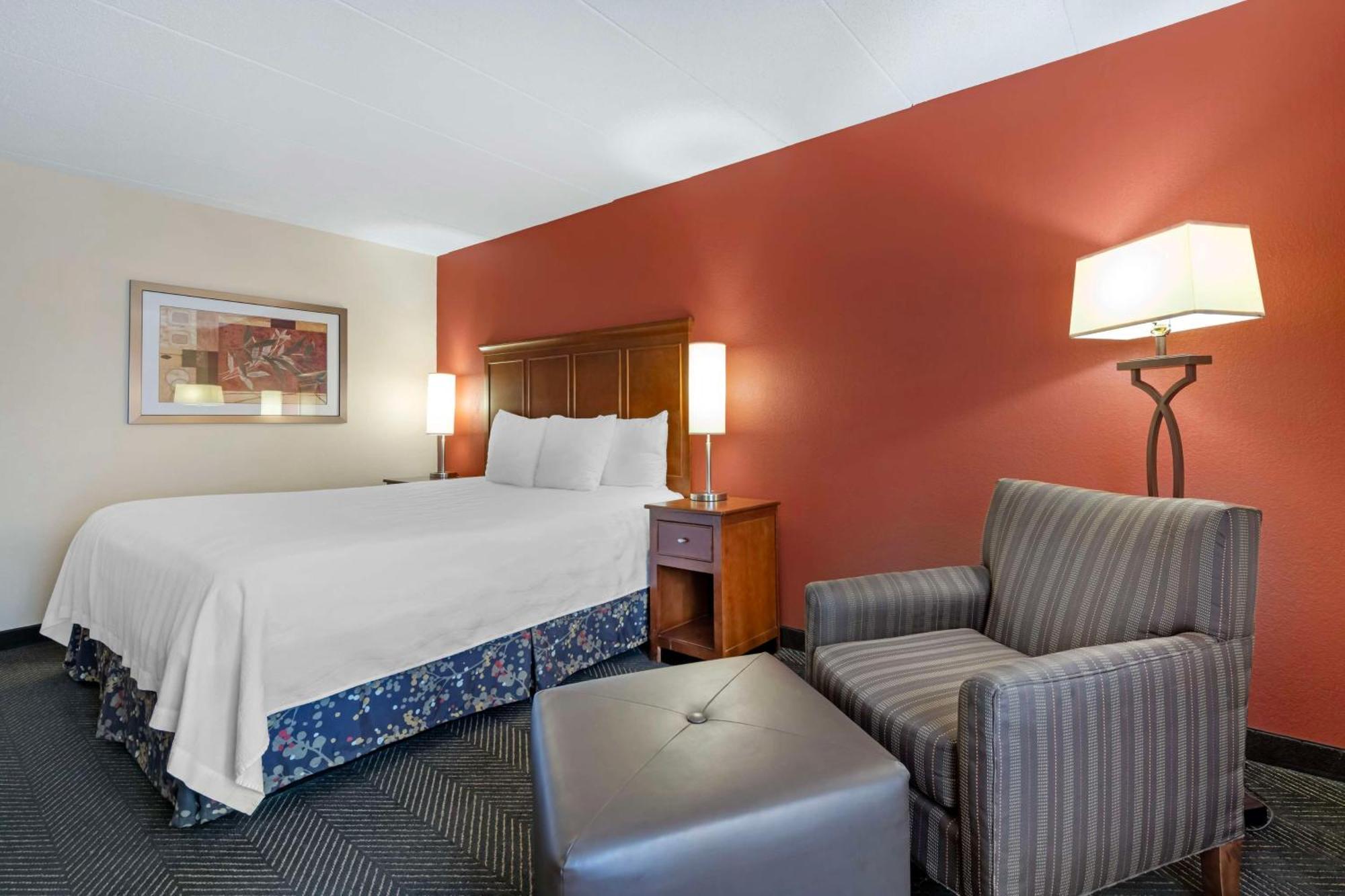 Best Western Plus St. Paul North/Shoreview Exterior photo