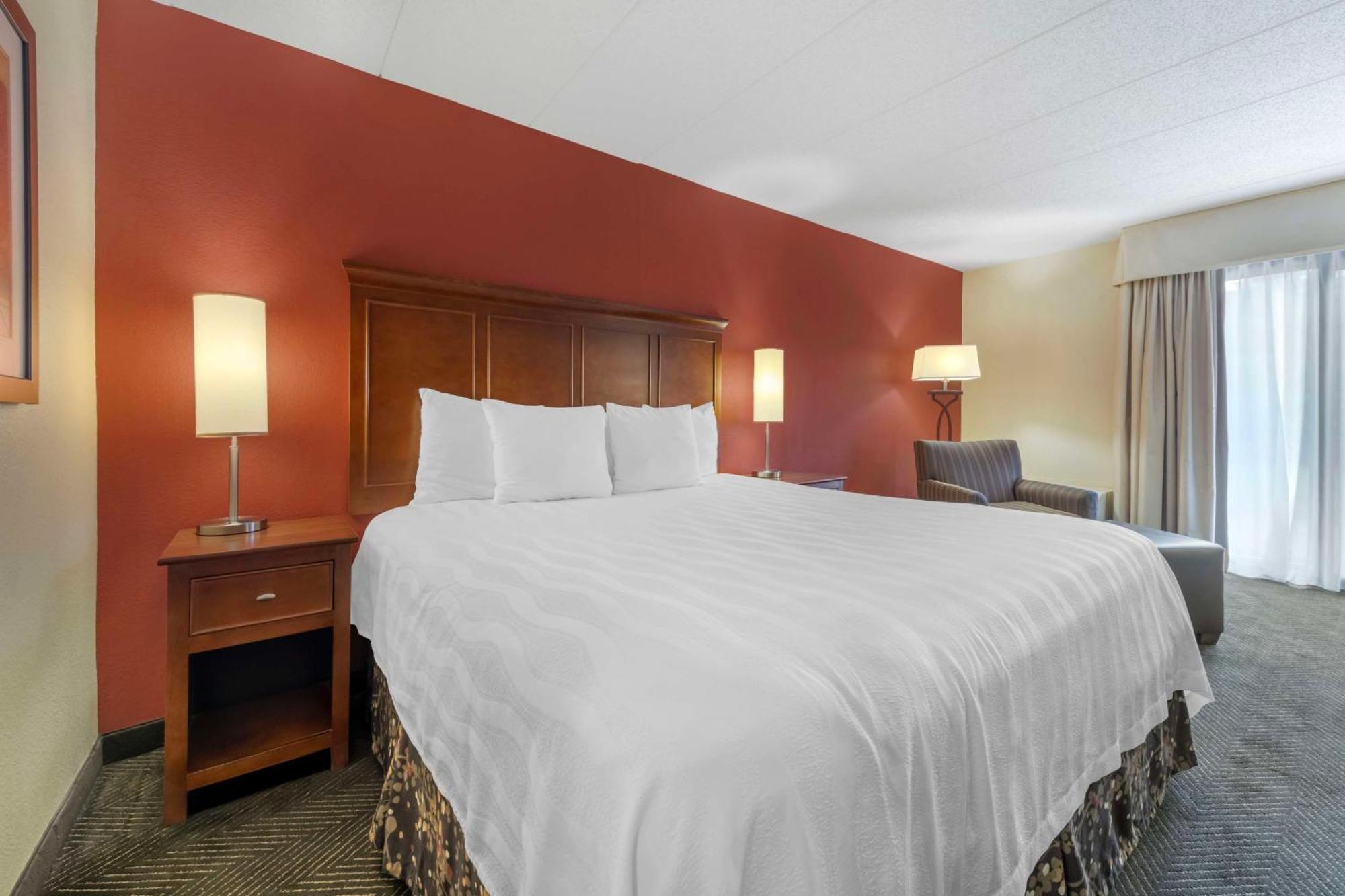 Best Western Plus St. Paul North/Shoreview Exterior photo