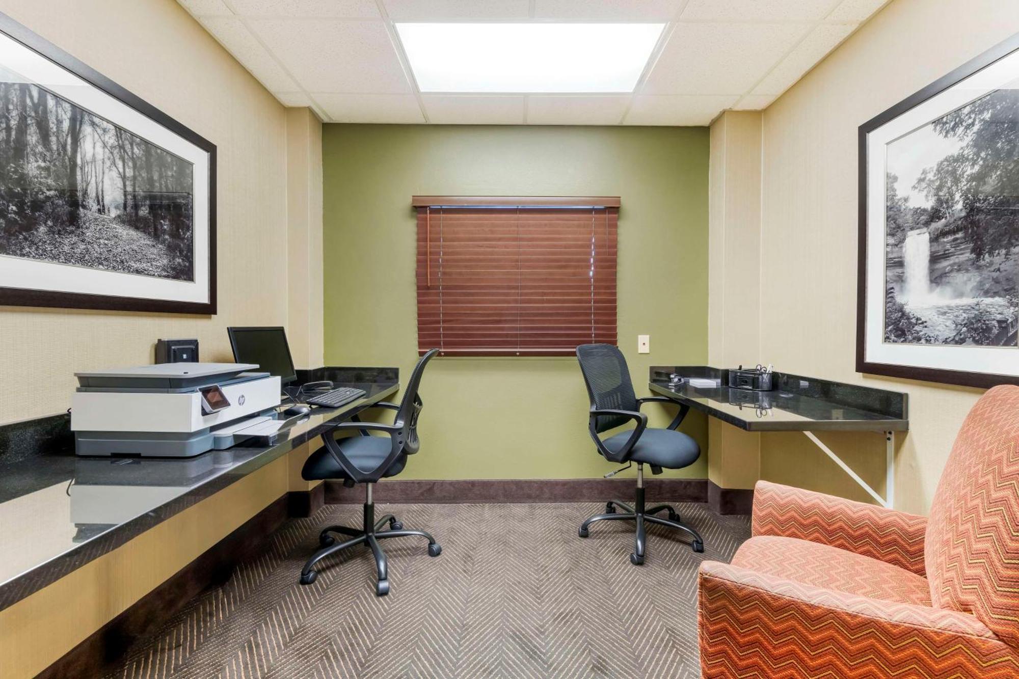 Best Western Plus St. Paul North/Shoreview Exterior photo