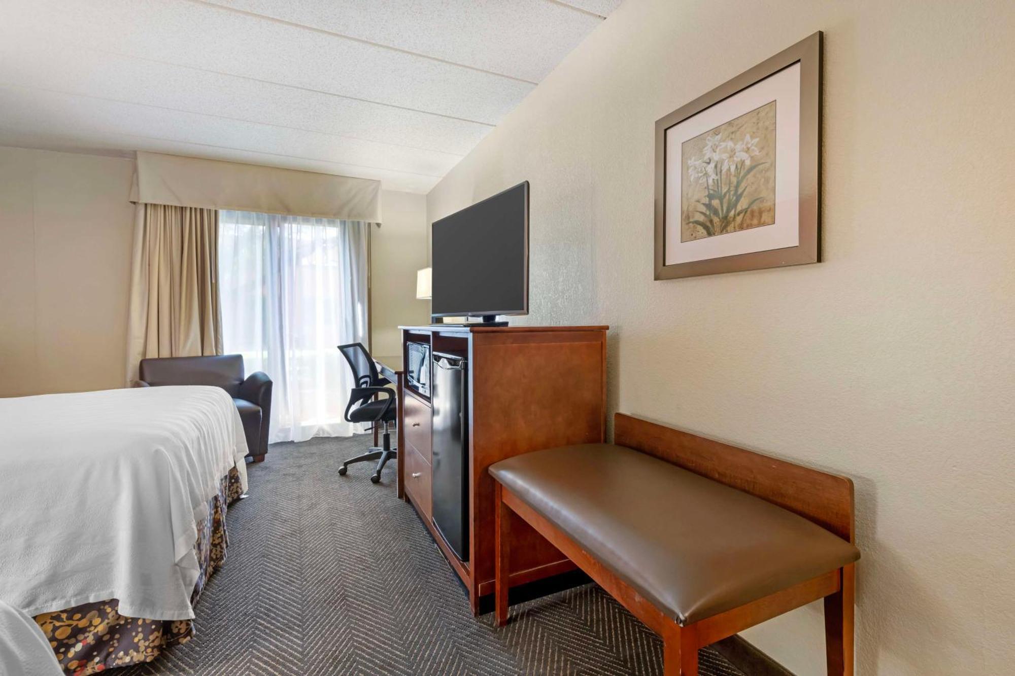 Best Western Plus St. Paul North/Shoreview Exterior photo