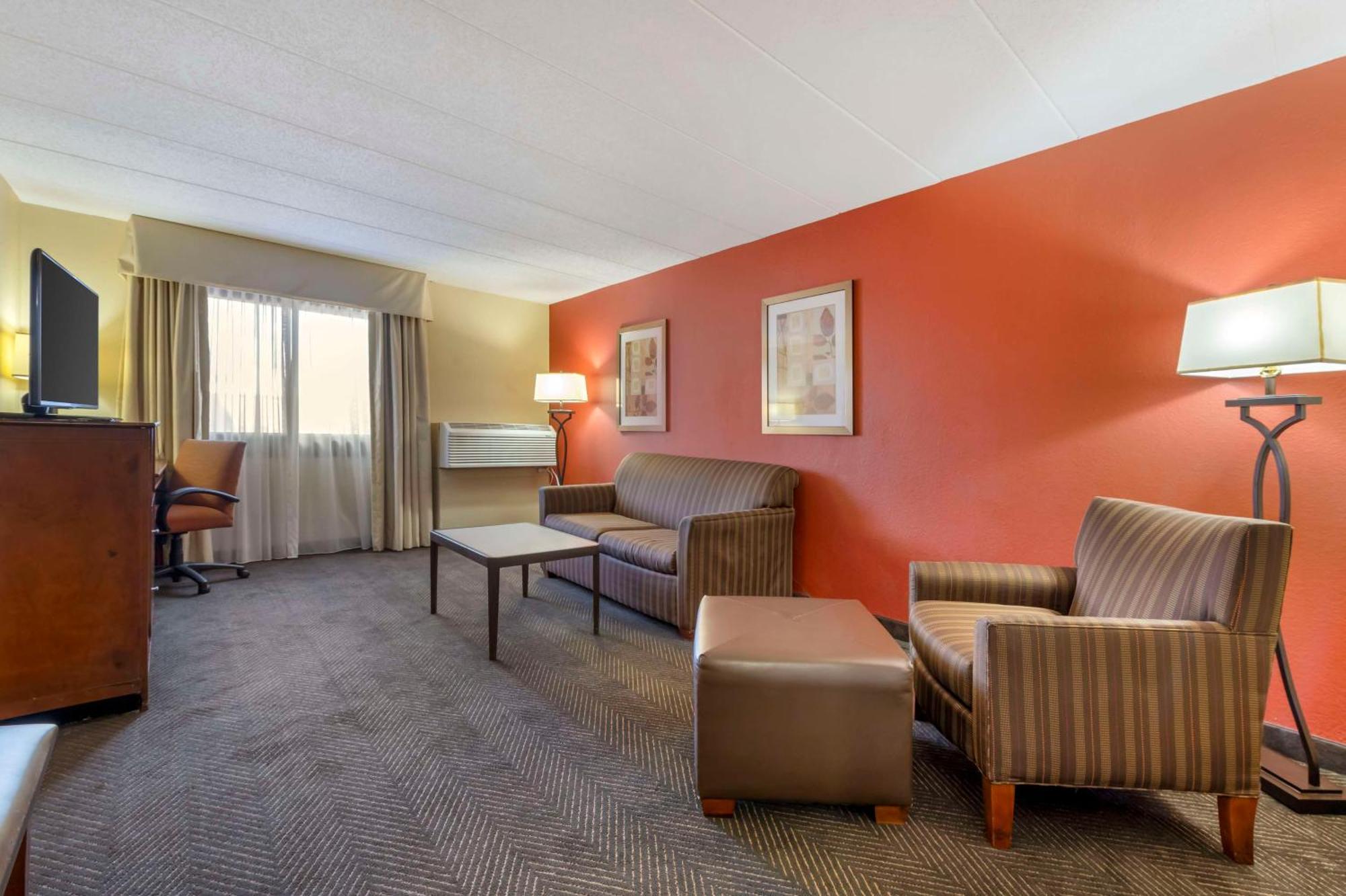 Best Western Plus St. Paul North/Shoreview Exterior photo